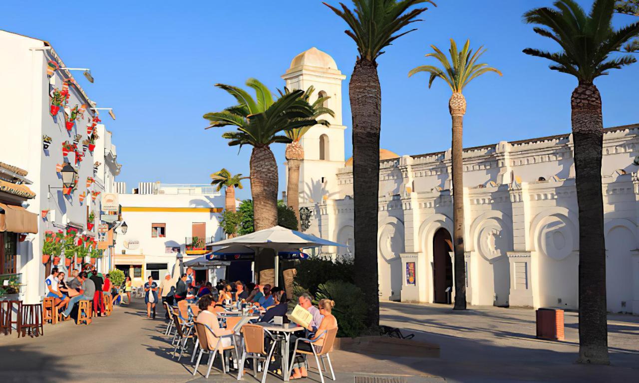 Apartamentos Noria Familias Y Parejas Gold Conil De La Frontera Bagian luar foto