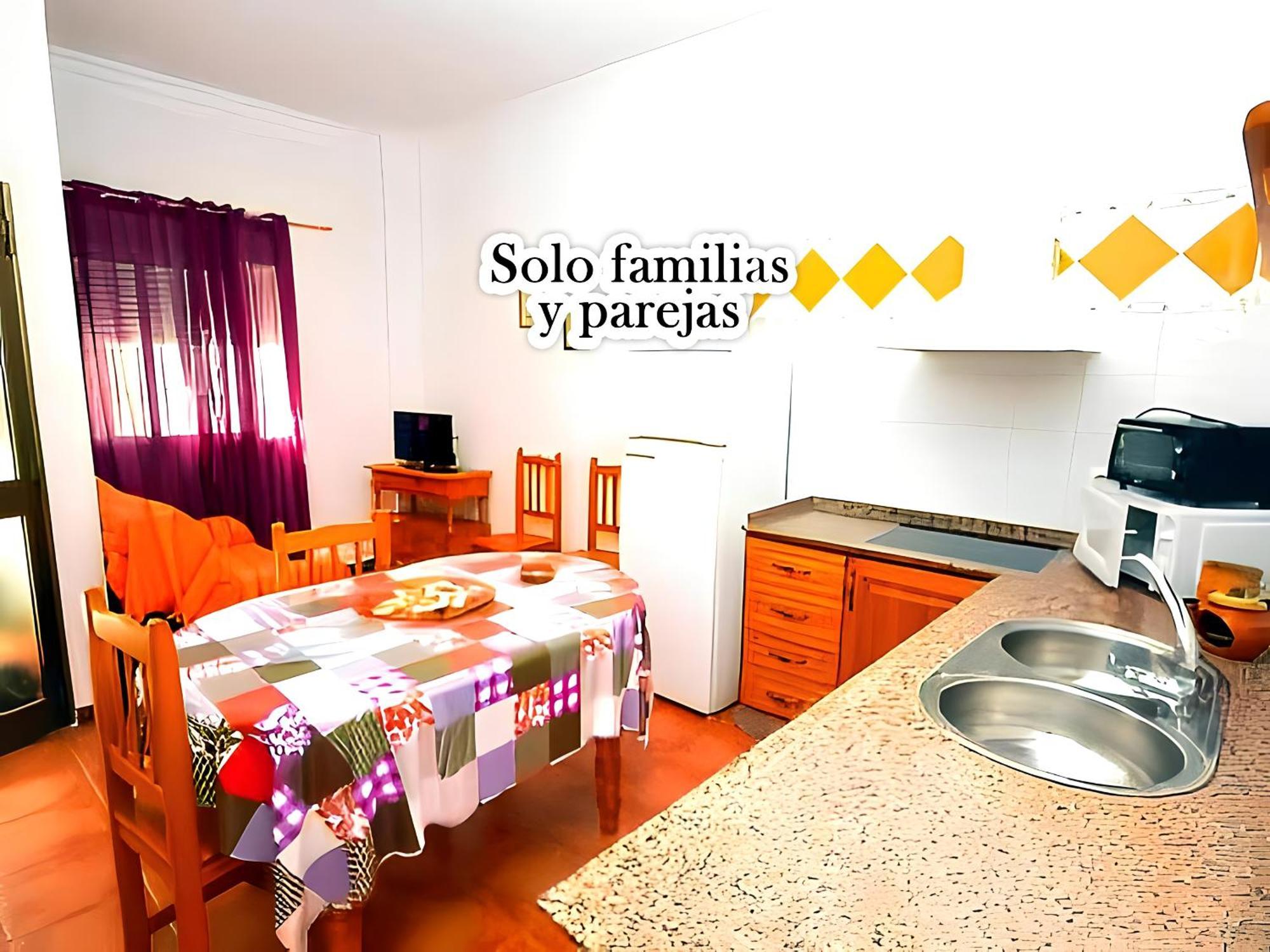 Apartamentos Noria Familias Y Parejas Gold Conil De La Frontera Bagian luar foto
